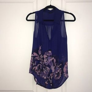 Guess blue watercolor top